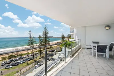 Image de Sirocco 702 superbe contemporay apartment on the 7th Floor, with ocean views