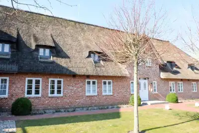 Image de Reetdachanlage Mühlenhof 4 - Holiday apartment \"Mühlenhof 4\"