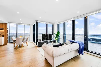 Image de StayAU Luxurious Penthouse 3br Panoramic Views