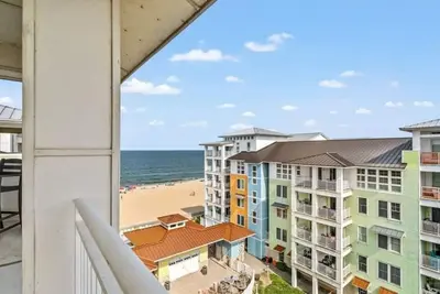 Image de New Oceanfront Penhouse 2 Decks! Sunrise / Sunsets