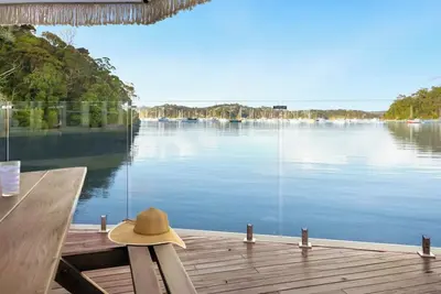 Image de Romantic Waterfront - Russell Holiday Home