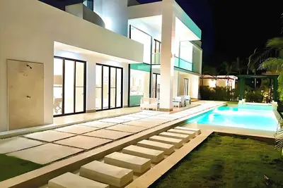Sosua 5br Splendor Villa + Free Bonus