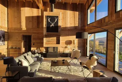 Image de Chalet 'G2' avec vue sur lac, terrasse privée et Wi-Fi