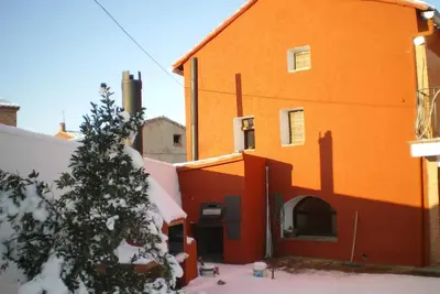 Image de Maison de campagne \"Cuatro Torres\" avec terrasse privée et Wi-Fi