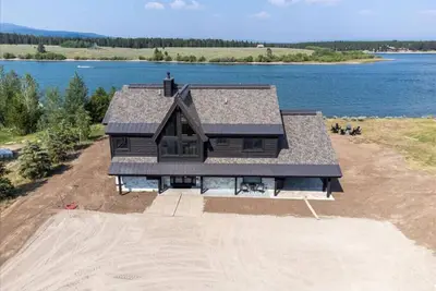 Image de Kantada Rentals-Lakeside Cabin