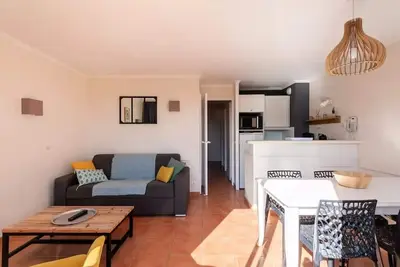 Image de Klimatisiertes Apartment 2 Zimmer 6 Personen - Auswahl - super Home