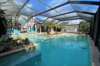 Image de ⚓ Agave Sun! Modern, tropical pool home just off Anna Maria Island! ⚓