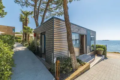 Image de Agréable appartement dans une maison de vacances avec Wifi, climatisation, Tv, terrasse et parking