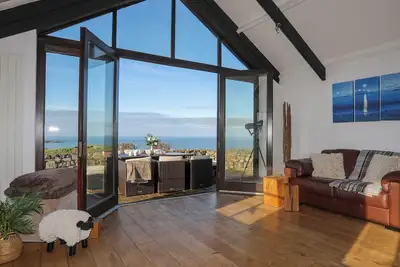 Image de Tai Ffolt, family friendly, character holiday cottage in Nefyn