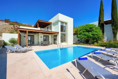 Gonos Villas D