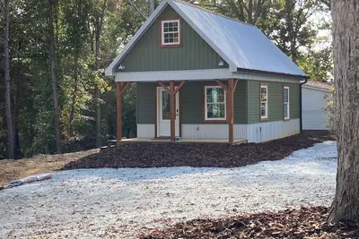Image de Broyles Landing Cottage at Lake Hartwell Sc