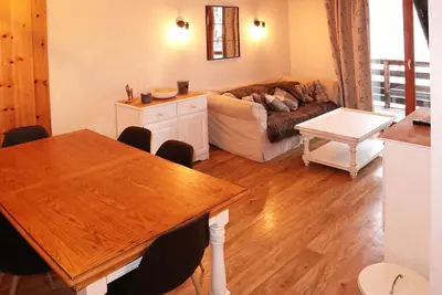 Image de Appartement duplex 3 pièces 8 pers, piscine et sauna, ski aux pieds, animaux admis