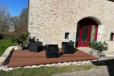Image de Gite neuf dans ferme franc-comtoise 18ème siècle au cœur de la région des Lacs