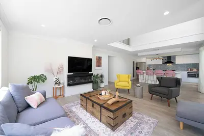 Image de Jam Home | Luxury in Lane Cove Massive 4br Home