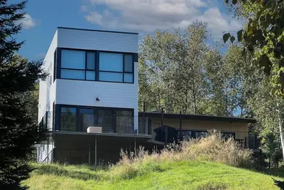 Le Chalet Dazzling est bien plus qu'un simple hébergement, c'est une expérience à vivre.