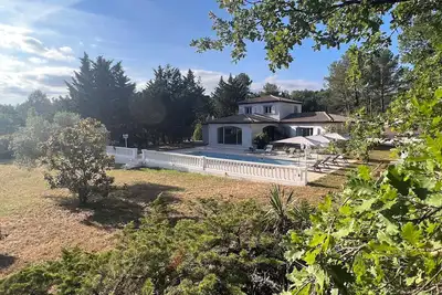 Villa 9 personnes avec piscine privée – Provence, Pays de Fayence (Var)