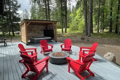Image de Cozy 3bd Chalet - Hot Tub & Game Room - Mt Rainier