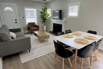 Image de Modern Bungalow Retreat in the Heart of Tampa