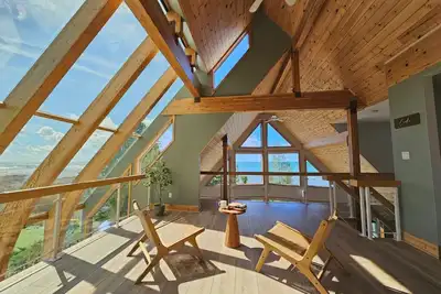 Image de Casolena Lakehouse: Cottage with Panoramic Lake View for a Peaceful Retreat