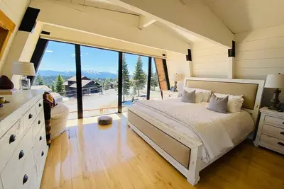 Image de Skislope Cabin Donner 3bd + View
