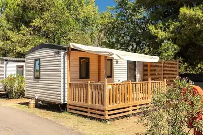 Image de Mobil-home | Comfort | 3 Ch. | 6 pers. | Terrasse surélevée | A/C