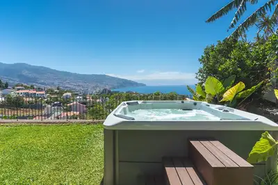 Image de Sublime View Villa by Atlantic Holiday
