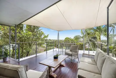 Image de Oceanview family oasis 900m from beach with pool, kitchen & games room