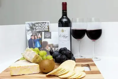 Image de Your Perfect Wagga Escape!