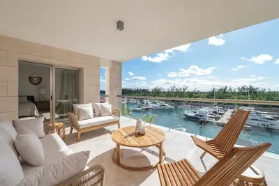 Image de 2-bedroom apartment at La Amada Residences with fitness room, Ac, WiFi,