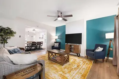 Image de Charming Home in Historic Downtown Shelbyville