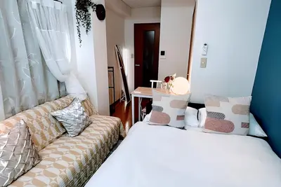 Image de 5 min walk to Hiroo, 10 min to Ebisu, 15 min by train to Shibuya and Ginza.