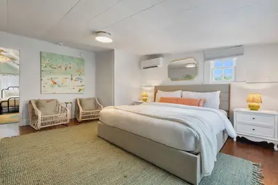 Image de Geiger Suite @ Inn on Fleming~Adults Only 2 Br 3rd Floor Suite w/Shared Pool!