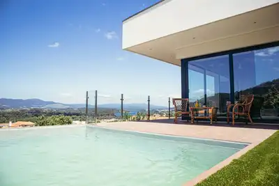 Image de Villa Amores Riverview - Scenic Getaway | uChill
