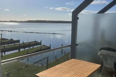 Image de Schleiseits vacation apartment directly on the water