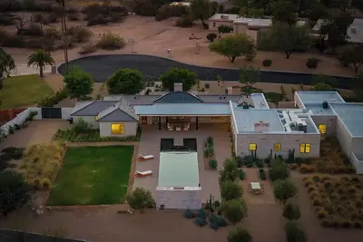 Image de Paradise Retreat / Pool • Hot Tub • Outdoor Living