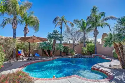 Image de Sweet 4br Scottsdale Chateau with Pool & Hot Tub!