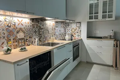 Image de Renovated historic pied-à-terre in downtown, suitable for couple or family