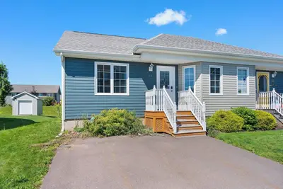 Image de Lovely House in Moncton