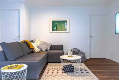 Image de ~ Beach House to chill Marcoola ~