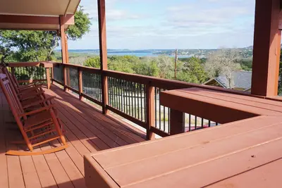 Image de Amazing Canyon Lake Views, Expansive 2-Story Deck!