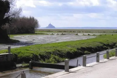 Image de Logement 7 en face de la baie du mont saint Michel