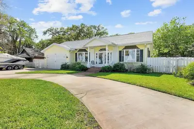 Image de Intracoastal Waterfront Retreat, Sleeps 10