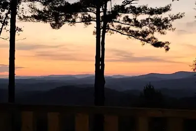 Image de Blue Ridge Everest Retreat\n\n