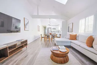 Image de Charming 3b Home 10 mins to Venice Beach