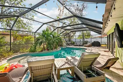 Image de 4 Br Bradenton Home~Private Pool, Outdoor Bar, W/D