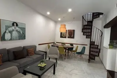 Image de Appartement · Cordoue · 3 chambres · 5 lits · 2 salles de bain