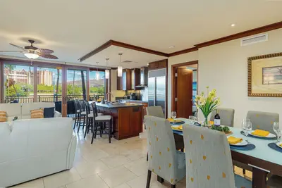 Image de Beach Villas Peekaboo Ocean & Mountain View Resort w/Luxurious Amenities