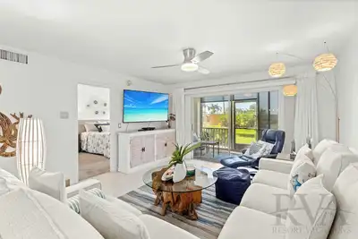Image de Siesta Key Retreat by Rva: Steps to Sand & Top Beach– Bay Tree Condo #103a