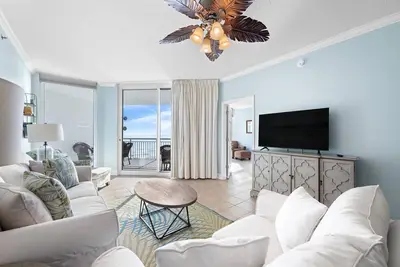 Image de Palacio 303 - Beachfront with Gorgeous Views!