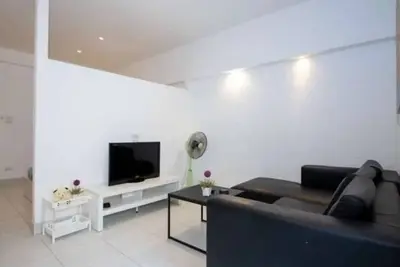 Image de Pleasant Simple Vacation Studio Condo - Ac - WiFi - Close to Chiang Mai centre